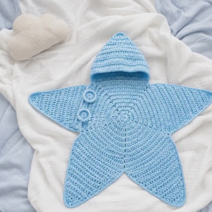 Crochet Baby Star Bunting, Hooded Newborn Cocoon, Starfish Baby Outfit, Cozy Baby Shower Gift, Unisex Newborn Photo Prop